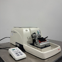 Leica RM2245 Rotary Microtome image 1